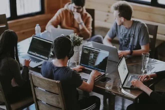 Equipo global, trabajo desde cualquier lugar